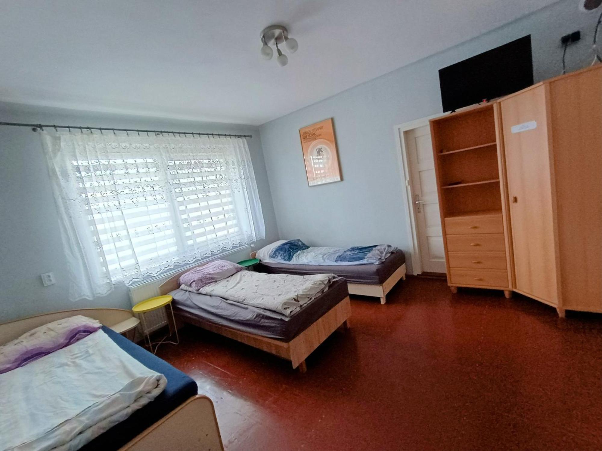 Noclegi Nad S-Ka Miechów Extérieur photo